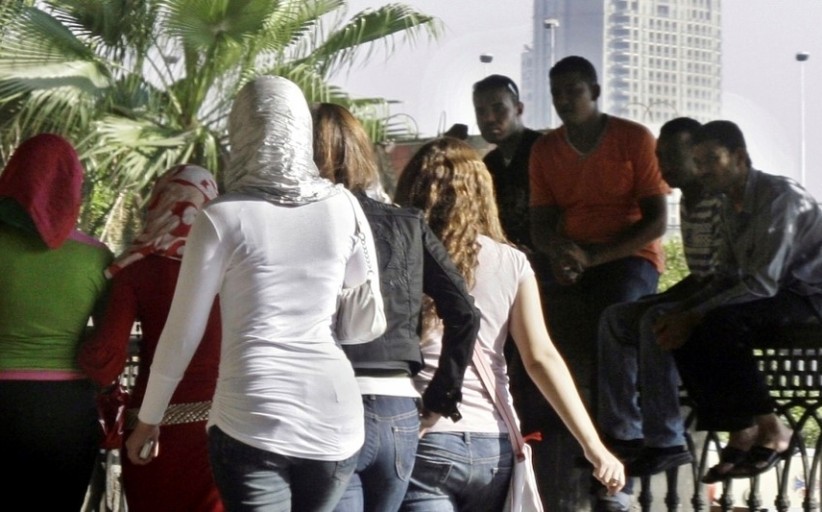 اكتر خمس جمل البنت المصرية بتسمعها في الشارع